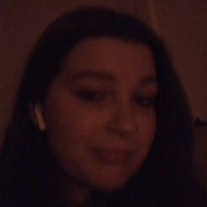 Meet your Posher, Ella